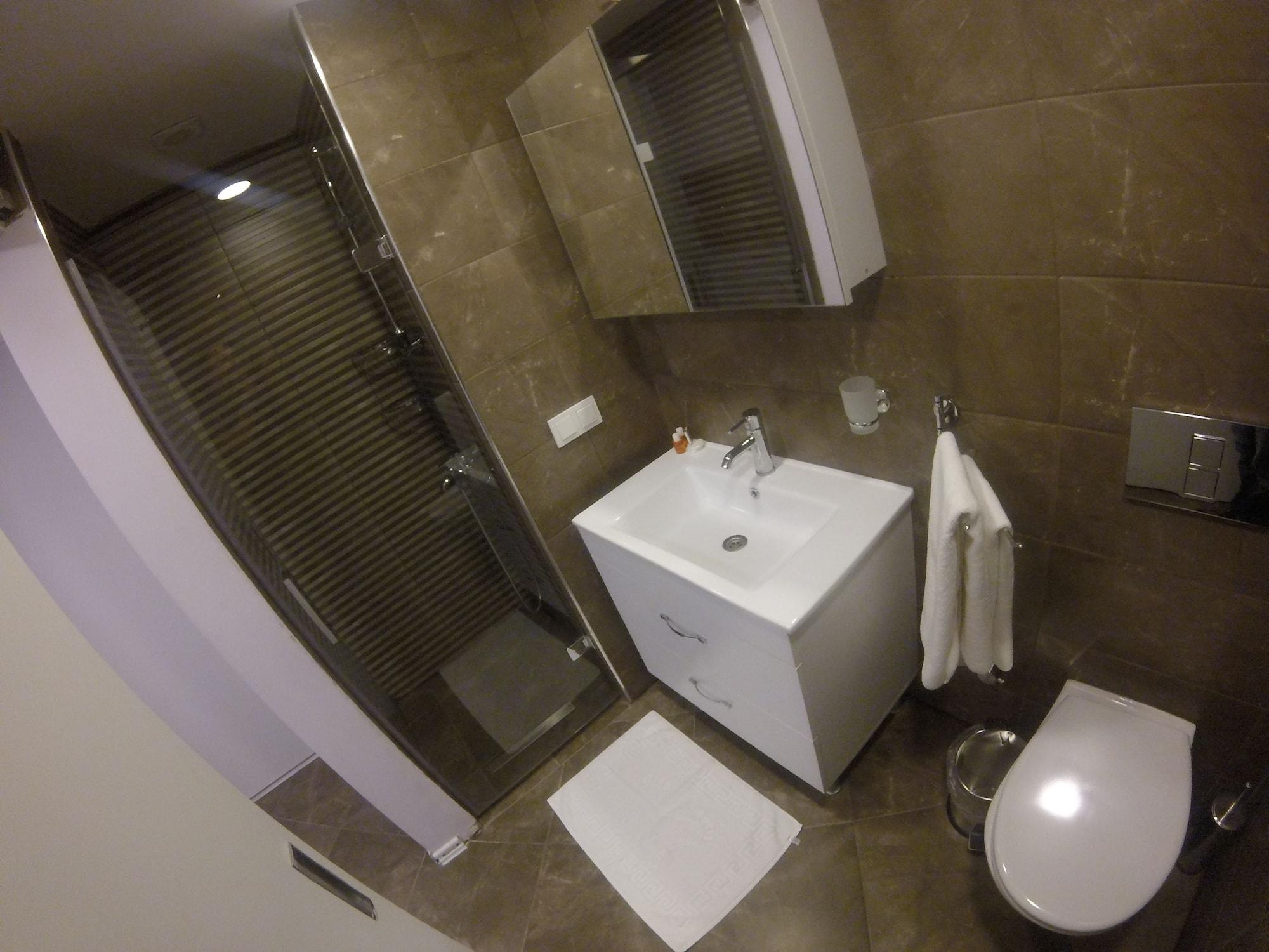 Ucar Royal Hotel Ve Konferans Salonu Ağva Eksteriør billede