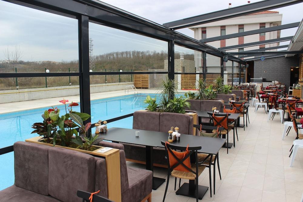 Ucar Royal Hotel Ve Konferans Salonu Ağva Eksteriør billede