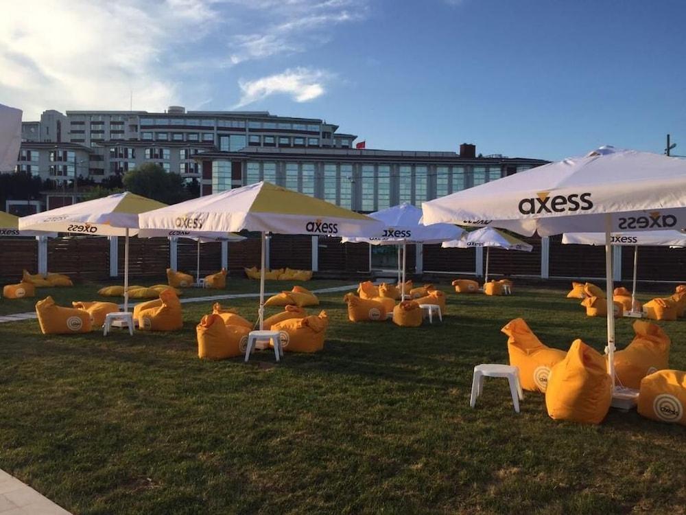 Ucar Royal Hotel Ve Konferans Salonu Ağva Eksteriør billede